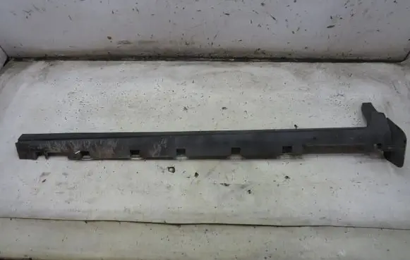 Ford Kuga II Front sill (body part) GMAUTO4574097