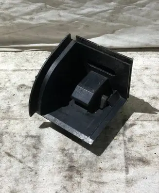 BMW 5 E60 E61 Parcel shelf load cover mount bracket 7160589