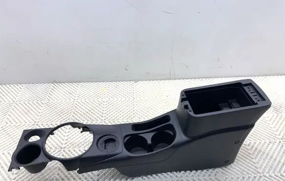 Mitsubishi ASX Center console 