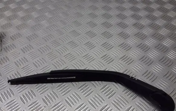Nissan Note (E11) Rear wiper blade arm 