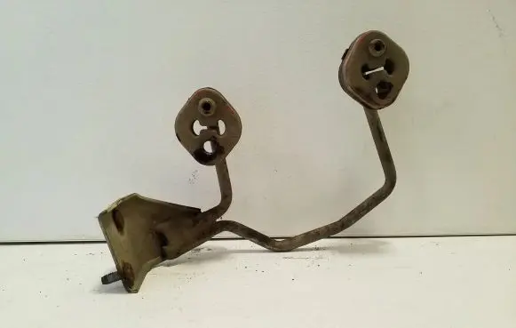 Muffler mount bracket/holder