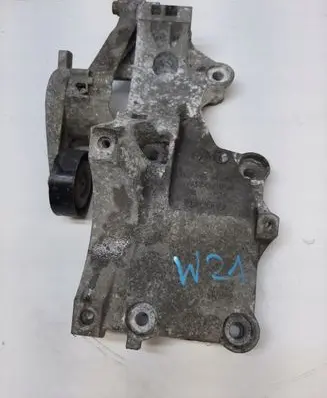 Volkswagen Golf V Generator/alternator bracket 038903143AF