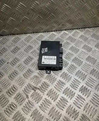 Mercedes-Benz E W211 Tow bar trailer control unit/module 2115455132 A2115455132