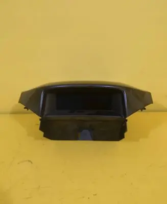 Chevrolet Orlando Dashboard glove box trim 139KM