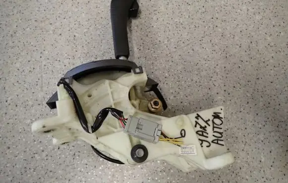 Honda Jazz Gear shifter/selector 