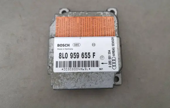 Audi A3 S3 8L Airbag control unit/module 8L0959655F