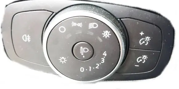 Ford Fiesta Fog light switch 