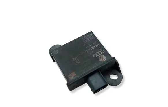 Volkswagen Touareg II Tire pressure sensor 7PP907283