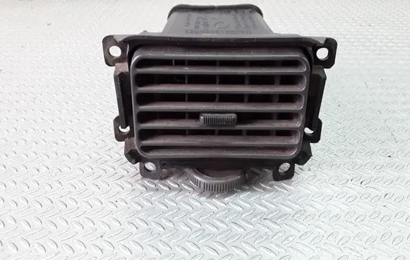 Nissan Patrol Y61 Dashboard side air vent grill/cover trim 68761VB001
