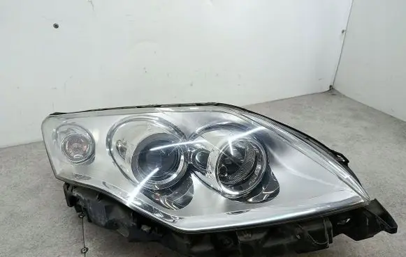 Renault Laguna III Headlight/headlamp 260100033R