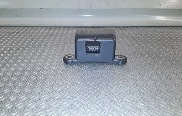 Opel Astra J ESP acceleration yaw rate sensor 10170107263
