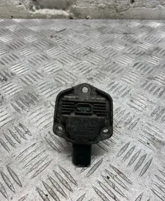 Volkswagen PASSAT B7 Oil level sensor 6PR008079
