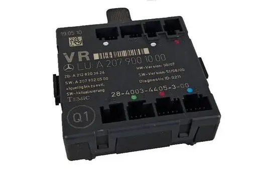 Mercedes-Benz E C207 W207 Door control unit/module A2079001000 A2079020500 A2128203626