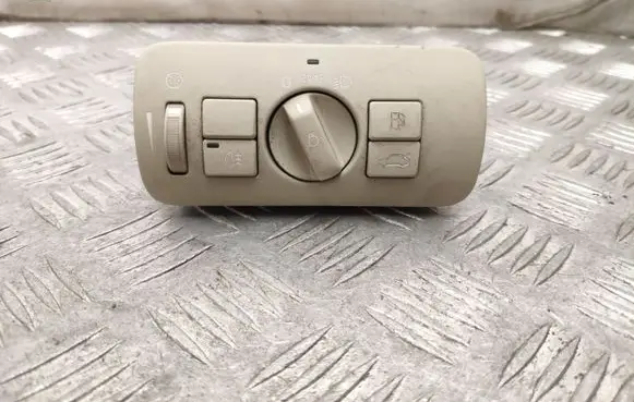Volvo XC60 Light switch 30739420