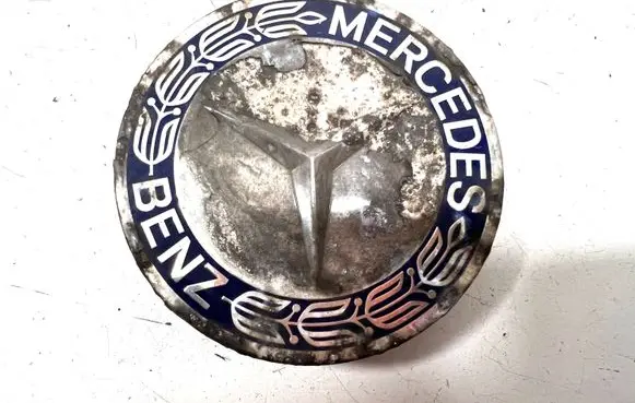 Mercedes-Benz C W204 Original wheel cap A1714000025