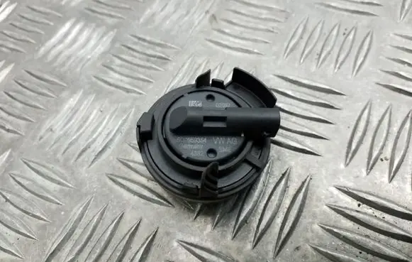 Volkswagen Golf VII Airbag deployment crash/impact sensor 5Q0959354