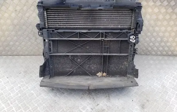 Mercedes-Benz Vito Viano W447 Radiator set A4475010201 CZ830004 A4479060012