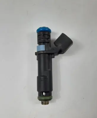 Jeep Cherokee Fuel injector 04593986AA 04627890AA F321F13357