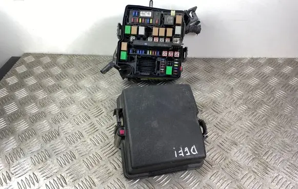 Hyundai Grand Santa Fe NC Fuse box set N91311B8010