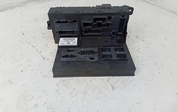 Mercedes-Benz E W211 SAM control unit 2115457101