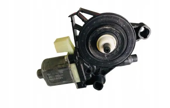 Audi A4 S4 B9 Rear door window regulator motor 0130822669