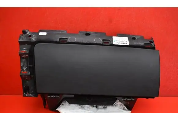Tesla Model S Glove box 1003327-21-P
