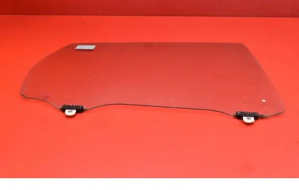 Rear door window glass
