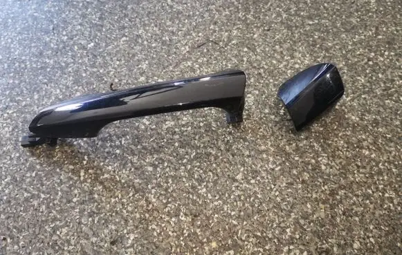 Mercedes-Benz ML W166 Rear door exterior handle A2047600320 A2047600170
