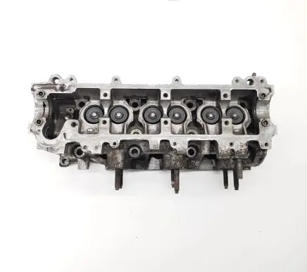 Toyota 4 Runner N120 N130 Engine head 3VZE