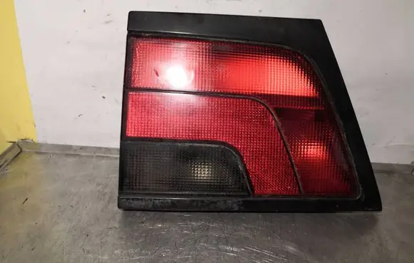 Peugeot 806 Tailgate rear/tail lights 4510112