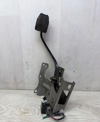 Jeep Compass Brake pedal 56054001AD P56054001AD 557931415035