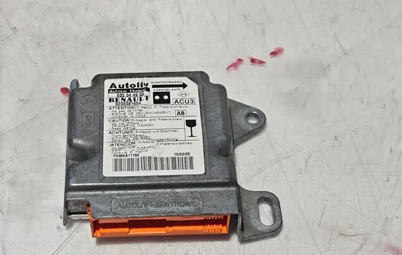 Renault Kangoo I Airbag control unit/module 8200381654
