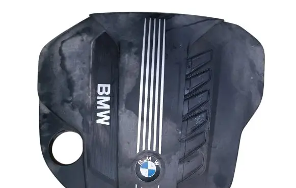 BMW X5 E70 Engine cover (trim) 13717812063 7812063