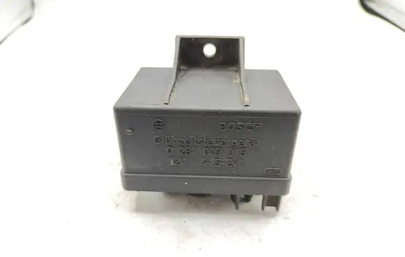 Alfa Romeo 156 Glow plug pre-heat relay 0281003015