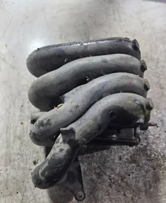 Renault Clio II Intake manifold 95029300 H7700875337