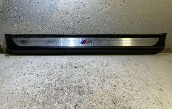 BMW 6 F12 F13 Front sill trim cover 8051705 KW252013 10073010