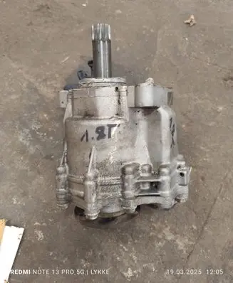 Audi TT Mk1 Gearbox transfer box case 02M409148A ZSB02M409053K 02M409173