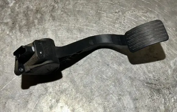 Peugeot Partner Accelerator throttle pedal 9681124880 0280755100