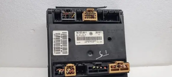 Volkswagen Transporter - Caravelle T5 Comfort/convenience module 7H0937049P