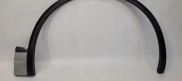 Volkswagen Touareg III Front arch trim 