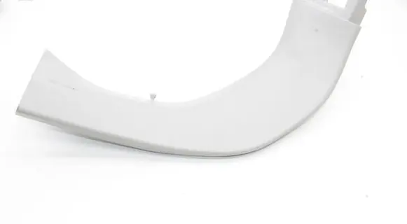 Nissan Leaf II (ZE1) Tailgate trim 909035SH0A