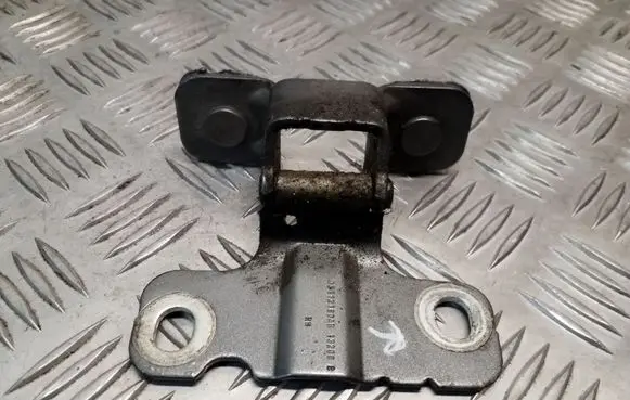 Chrysler 300 - 300C Tailgate/trunk/boot hinge