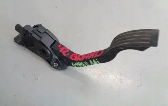 Ford C-MAX II Accelerator pedal position sensor 