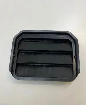 Ford Fiesta Fender grill H1BBA280B62
