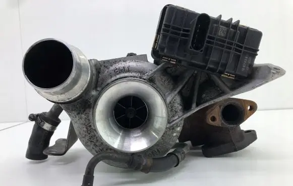 BMW 5 F10 F11 Turbo