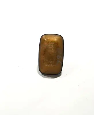 Toyota Land Cruiser (HDJ90) Front fender indicator light 6R019356 E13013471