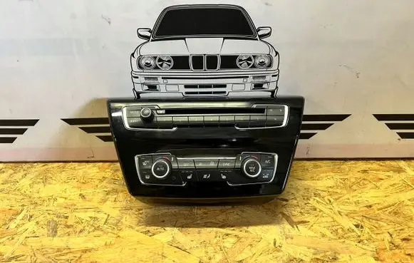 BMW X1 F48 F49 Climate control/heater control trim 9305907