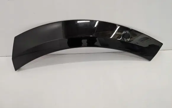 Volvo XC60 Front bumper splitter molding 31650213