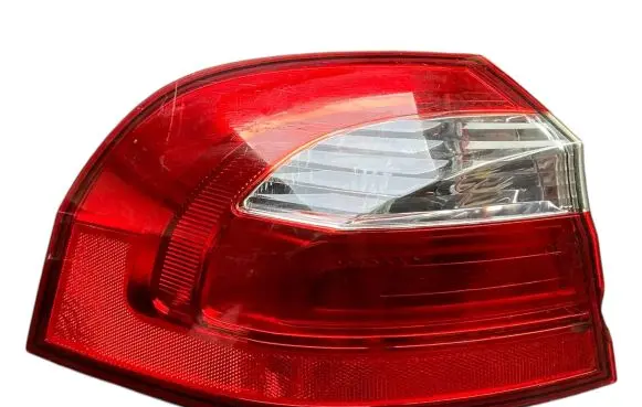 KIA Rio Rear/tail lights 924011W2