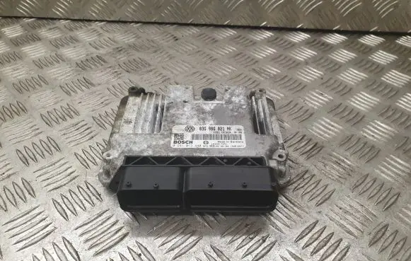 Volkswagen PASSAT B6 Engine control unit/module 03G906021NK